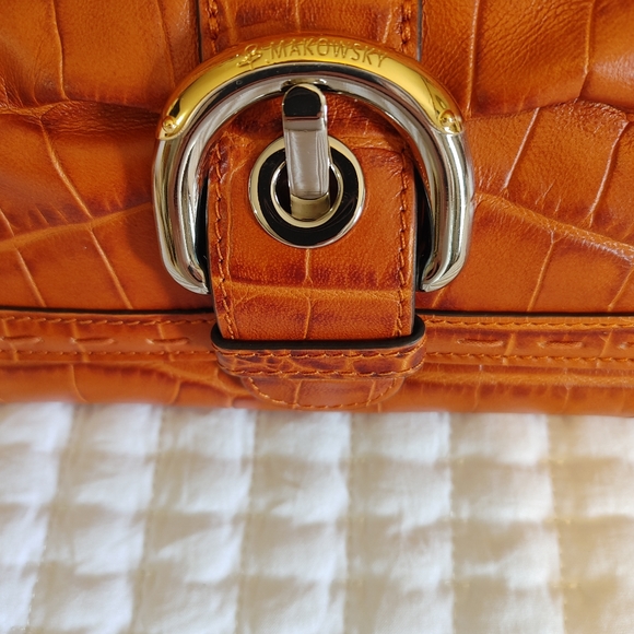 Vintage Bruce Makowsky satchel - Picture 6 of 8